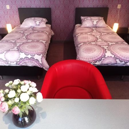 B&B Zevenkamp ロッテルダム エクステリア 写真